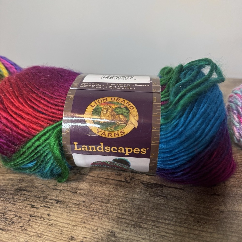 Yarn Lot Of Lion Brand, Yarn Laine, Charisma Charime Yarn Multicolor - Picture 4 of 11
